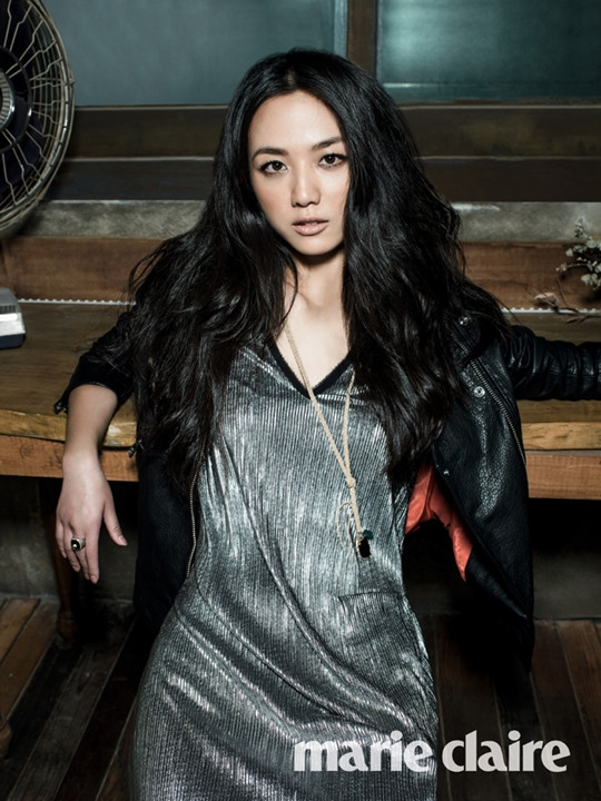 汤唯登韩国杂志显高人气 帅气性感展多样魅力【组图】