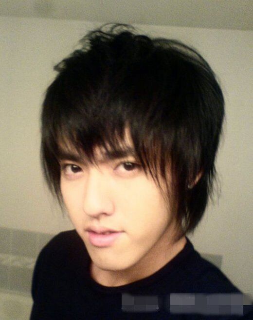 权志龙胡歌王凯金秀贤少女时代 中韩明星旧照全盘点【组图】