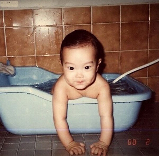 权志龙胡歌王凯金秀贤少女时代 中韩明星旧照全盘点【组图】