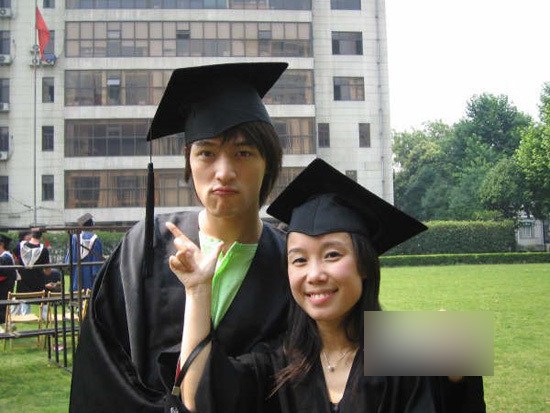 权志龙胡歌王凯金秀贤少女时代 中韩明星旧照全盘点【组图】