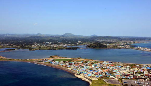 资料图：韩国济州岛风景。资料图片