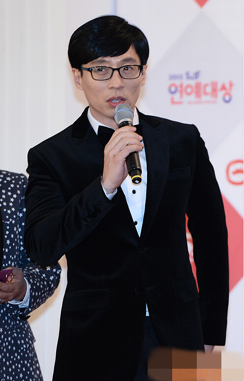 &ldquo;SBS演艺大赏&rdquo;众星齐现身 刘在石金炳万共获大赏【组图】