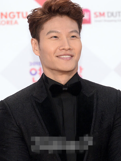 &ldquo;SBS演艺大赏&rdquo;众星齐现身 刘在石金炳万共获大赏【组图】