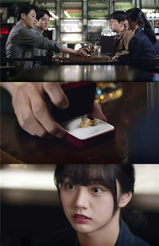 《请回答1988》第18集播出 正焕鼓起勇气向德善告白【组图】