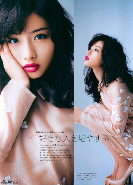 朴信惠NANA全智贤范冰冰Angelababy 中日韩女星烈焰红唇魅力PK【组图】