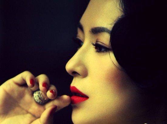 朴信惠NANA全智贤范冰冰Angelababy 中日韩女星烈焰红唇魅力PK【组图】