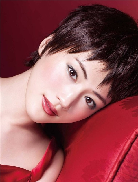 朴信惠NANA全智贤范冰冰Angelababy 中日韩女星烈焰红唇魅力PK【组图】