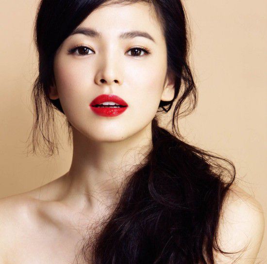 朴信惠NANA全智贤范冰冰Angelababy 中日韩女星烈焰红唇魅力PK【组图】