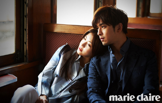 河智苑陈柏霖时尚写真公开 化身恋人默契十足【组图】