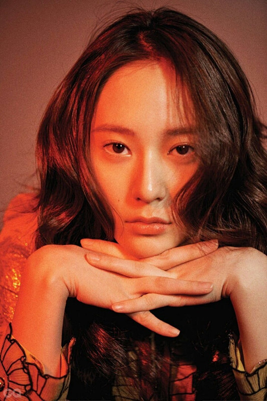 f(x)郑秀晶时点雀斑拍写真 俏皮可爱【组图】 