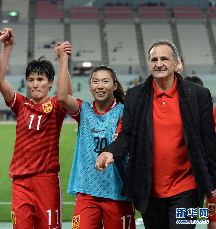 （体育）（3）足球——女足奥预赛：中国胜韩国