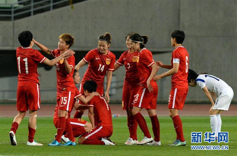 （体育）（9）足球——女足奥预赛：中国胜韩国