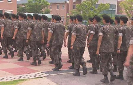 韩国兵务厅考虑对放弃国籍逃避兵役者课重税