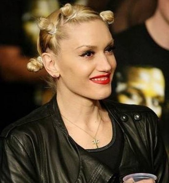 &ldquo;哪吒头&rdquo;风靡全球！bigbang太阳水果姐娜扎众星示范俏皮发型【组图】