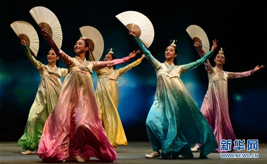 （文化）（2）中韩哈特色歌舞汇聚古城西安