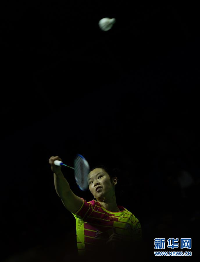 （体育）（2）羽毛球——尤伯杯决赛：李雪芮胜成池铉