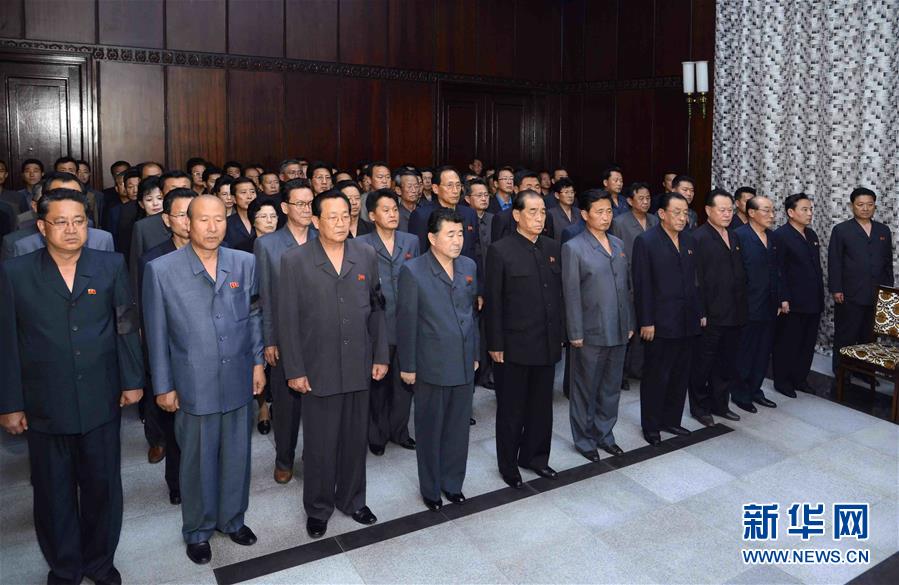 （XHDW）（2）朝鲜各界吊唁姜锡柱