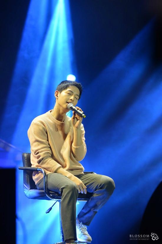 宋仲基武汉粉丝见面会 称不当演员会做李光洙经纪人【组图】