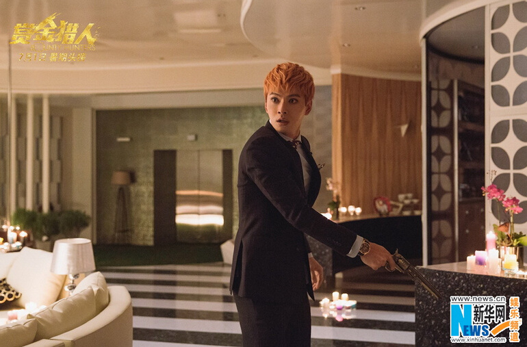 《赏金猎人》李敏镐钟汉良&ldquo;男神下凡&rdquo; 唐嫣美艳霸气【组图】