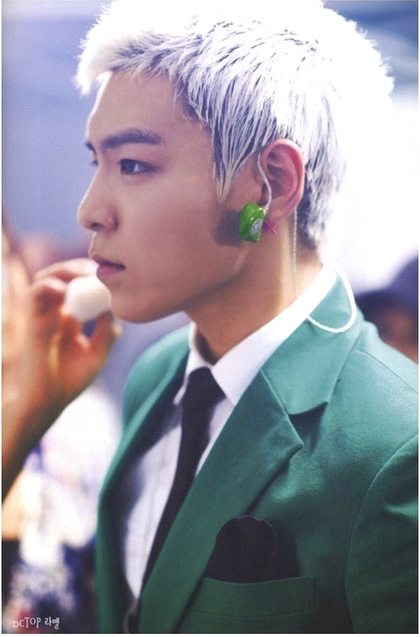 bigbang权志龙EXO灿烈世勋 韩男团中的银发美少年盘点【组图】