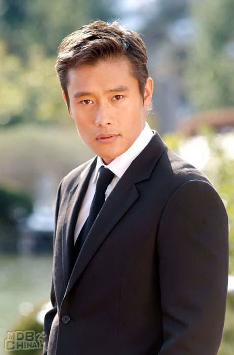 吴彦祖批小鲜肉 宋仲基李敏镐等韩国男星有颜也有演技【组图】