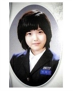 关晓彤高中毕业照清纯可人 宋仲基李敏镐等韩星学生时代青涩照【组图】