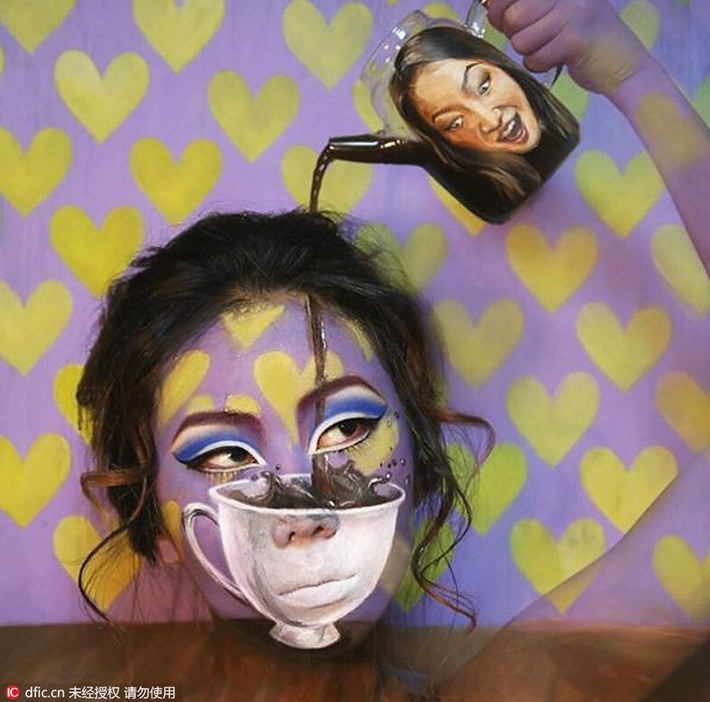 逆天化粧術！韓國妹子打造魔幻驚人“隱形粧”【組圖】