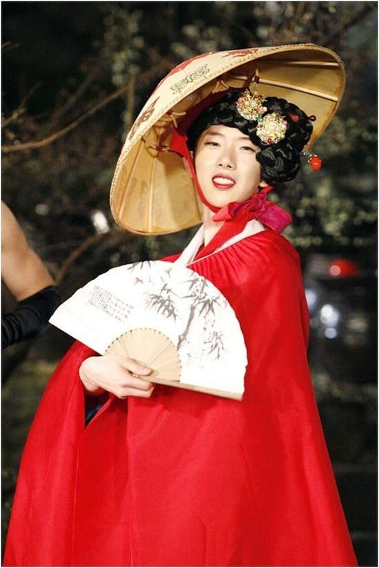 《老九门》张艺兴旦角扮相惊艳 权志龙金希澈等女装造型竟比女星美【组图】