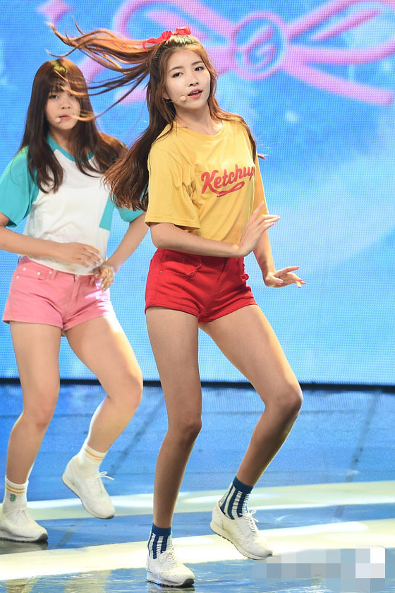 《THE SHOW》wonder girls夺冠 Gfriend等女团拼人气【组图】