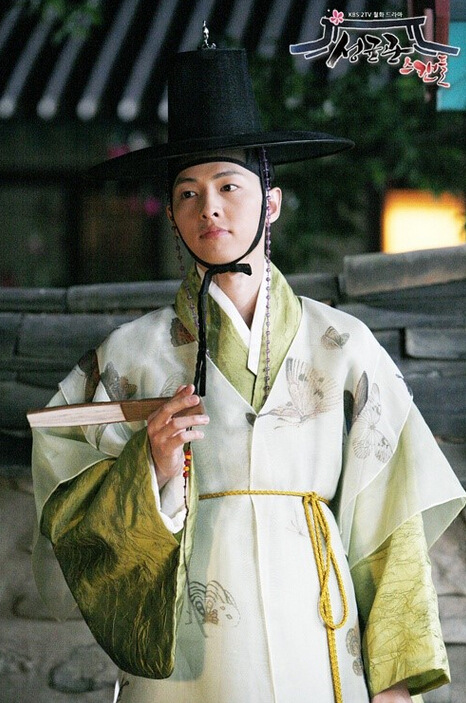 《择天记》鹿晗古装吸睛  李准基朴宝剑李易峰等男神古装也超帅【组图】