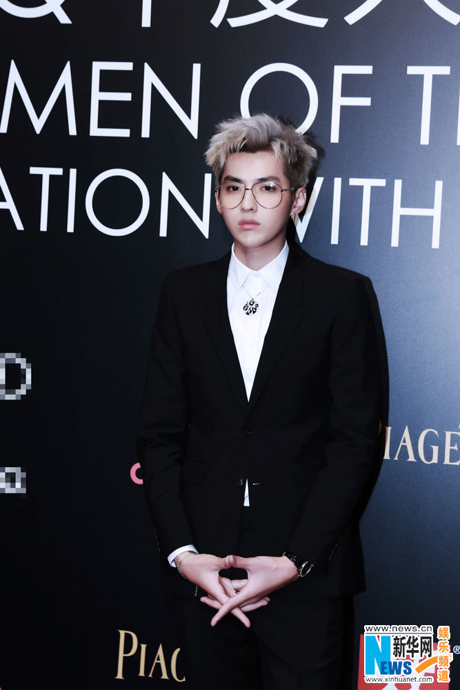 吴亦凡亮相年度人物盛典 获年度最具实力偶像【组图】 