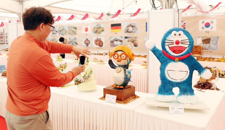韩国“仁川饮食文化博览会”开幕 最美味“哆啦A梦”来袭【组图】