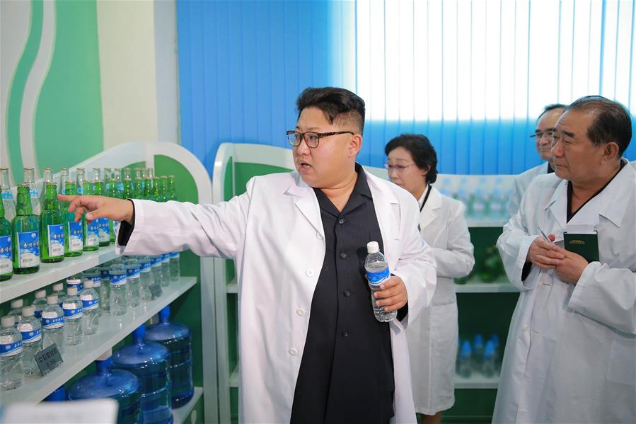 （XHDW）（2）金正恩视察龙岳山矿泉水厂