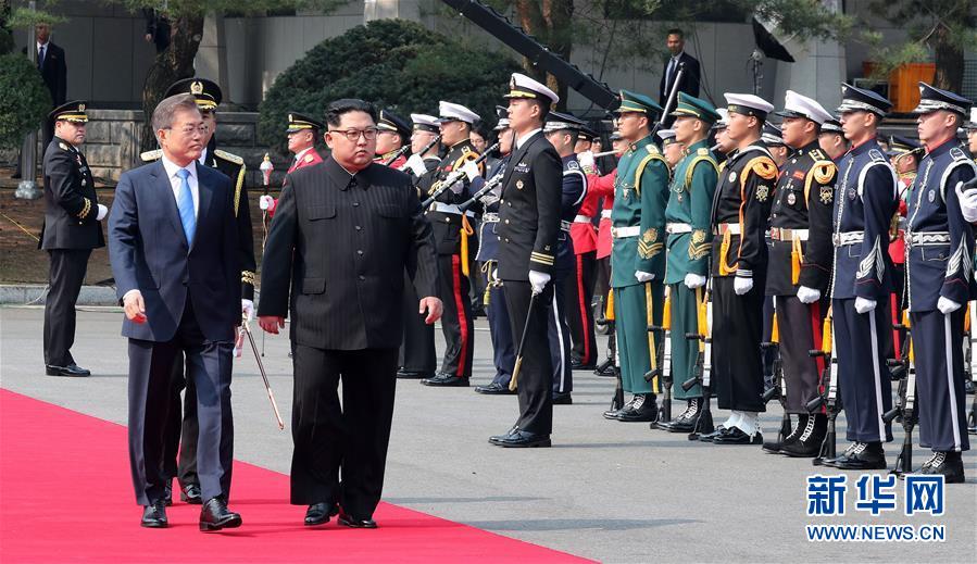 （XHDW）（4）朝鲜最高领导人金正恩与韩国总统文在寅会晤