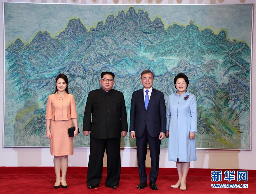 （XHDW）（3）韩朝首脑在板门店举行会晤