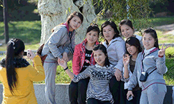 朝鲜女生集体游吉林