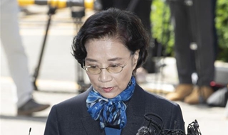 韩国警方申请逮捕大韩航空会长妻子李明姬