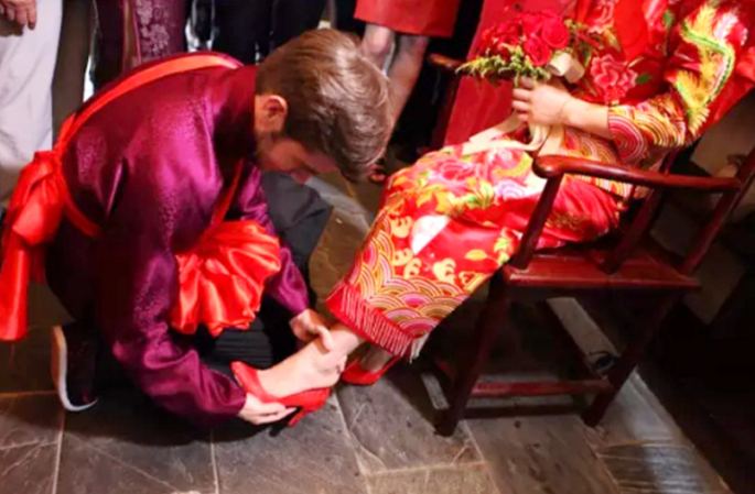 미국 남자와 중국 여자, 전통 혼례로 국제 결혼