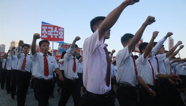 朝鲜举行大规模群众集会纪念“反美斗争日”（组图）