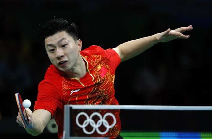 중국 탁구 선수 마룽, 4대0으로 상대를 꺾고 16강 진출