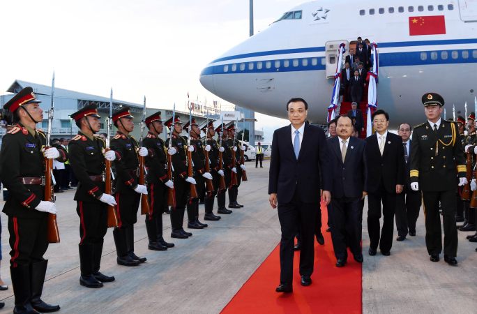 리커창 총리 라오스 비엔티안 도착…동아시아협력 정상 시리즈회의 참석 및 라오스 공식방문(포토)