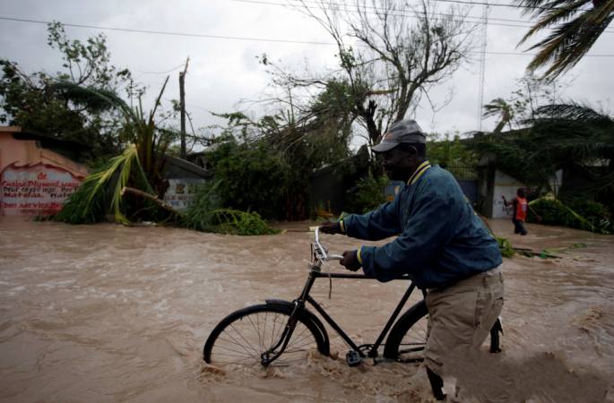4급 허리케인 '매슈'에 아이티 재난적인 폭우 내려