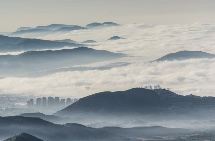 中 비 내린 뒤 운해 마치 그림과 같아