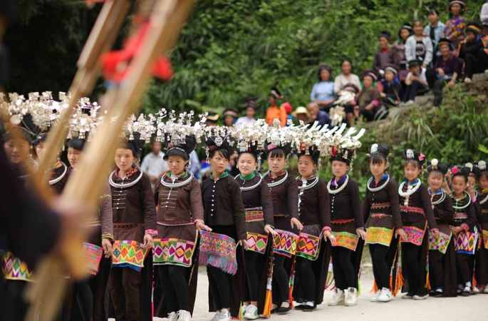 구이저우 단자이 먀오족의 춤과 노래
