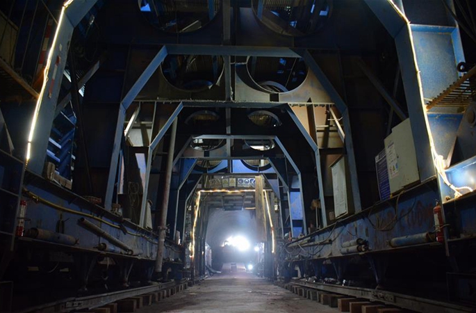 중국-라오스 철도 첫 터널 전구간 관통  