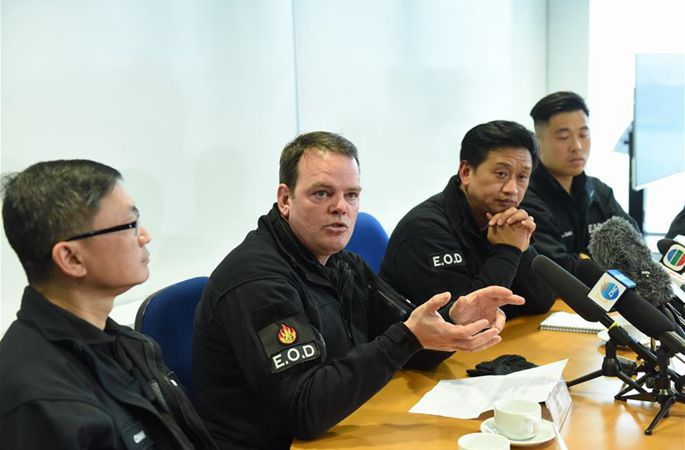 홍콩 폭탄 해체 전문가: 이것은 우리의 책임이기 때문에 무서워할 시간이 없었다!