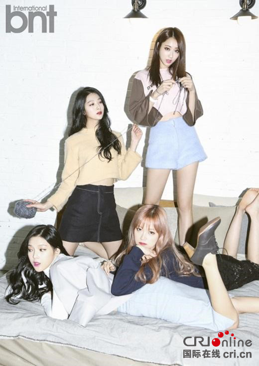 女团ninemuses写真健美性感美腿翘臀大饱眼福